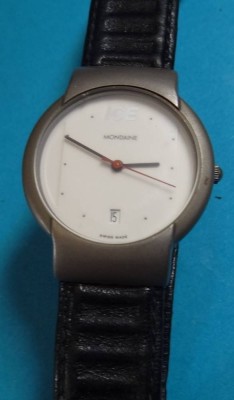 Auktion 340<br>Quartz Mondaine / ICE - Uhr Der - Offizielle - Ecoquarz - Datum, Lederband, guter Zusatnd [1]