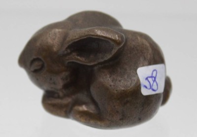 Auktion 340<br>kl. Hase, Bronze, H-3,2cm L-4,8cm. [1]