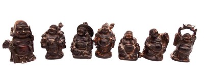 Auktion 340<br>kleine Figurengruppe von 7 Buddhas aus Holz teilweise leicht  bestoßen [1]