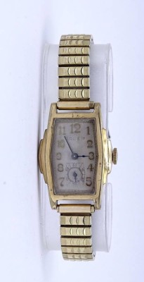 Auktion <br>Armbanduhr 