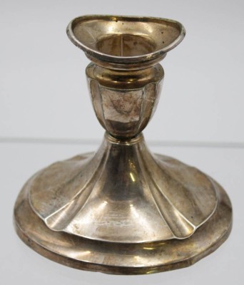 Auktion 340<br>Leuchter, Sterling, Copenhagen, 1939, gefüllter Stand, div. Druckstellen u. Altersspuren, ca. 209gr., H-10cm. [1]