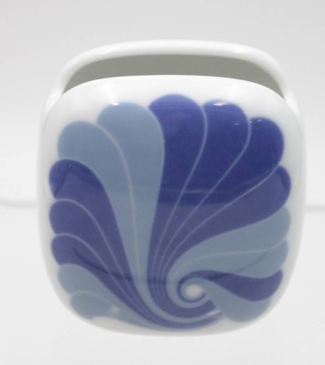 Auktion <br>kl. Vase oder Serviettenhalter, Rosenthal studio-linie, H-10cm. [1]