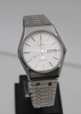 Auktion <br>Herren-Armbanduhr, Citizen Crystron, Quartz, Tragespuren, Funktion nicht geprüft, D-3,5cm. [1]