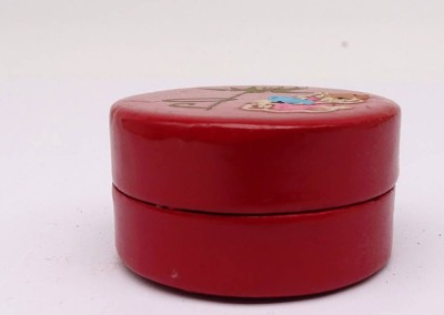 Auktion <br>kleine Lack-Dose Made in China , Ø 4 cm [1]