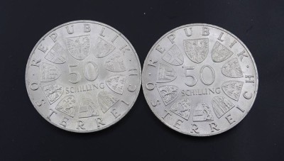 Auktion <br>2x 50 Schilling Österreich, zus. 40g. [1]