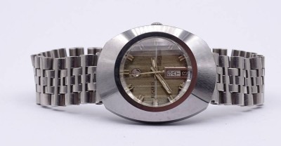 Auktion <br>Armbanduhr Rado Diastar, Automatikwerk, Gehäuse 35x42mm, Alters- und Gebrauchsspuren, Werk läuft, Band nicht orig. [1]