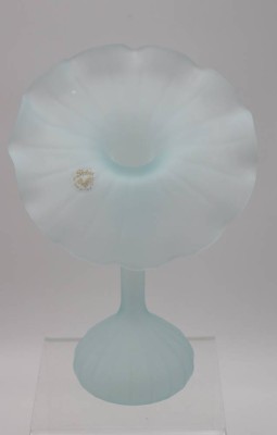 Auktion <br>Vase, hellblau, Etikett 