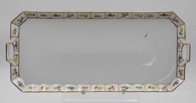 Auktion <br>Platte, Fürstenberg, Greque, 15,5 x 35,5cm. [1]