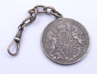 Auktion <br>Vereinsthaler 1866 Georg V v. Hannover, gehenkelt an Kette [1]