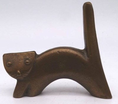 Auktion <br>schwere kleine Bronze-Katze, Entwurf? H-7 cm, L-8 cm [1]