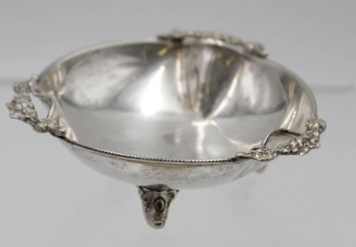 Auktion <br>kl. Schale, 925er Silber, älter, 65,1gr.,  H-3,8cm D-10,5cm, leicht verbogen [1]