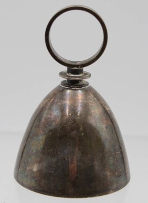 Auktion <br>Tischglocke, Atla Danmark, versilbert, H-8,4cm. [1]