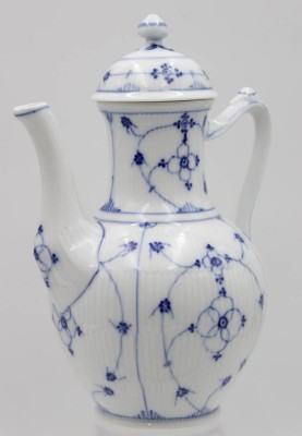 Auktion <br>Kaffeekanne, wohl Kalk um 1890, Stabrippen, Strohblume, H-24cm. [1]