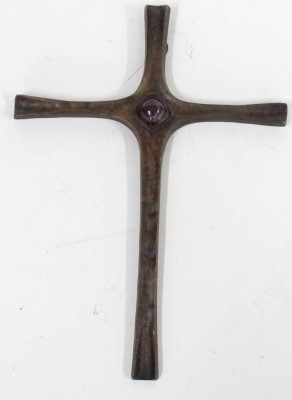 Auktion <br>Bronze Kreuz mit Amethyst, 22x16cm [1]