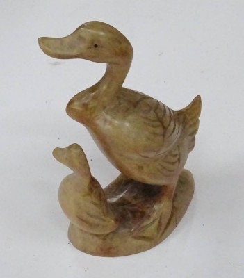 Auktion <br>Holzschnitzerei, 2 Enten, H. 15,5cm [1]