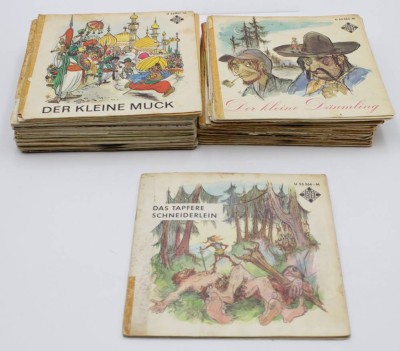 Auktion <br>22x div. Singles mit Kinder-Märchen, wohl 50/60er Jahre, Hüllen mit Gebrauchsspuren [1]