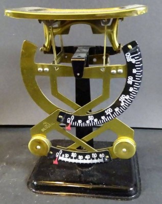 Auktion <br>kl. Briefwaage, Metall 