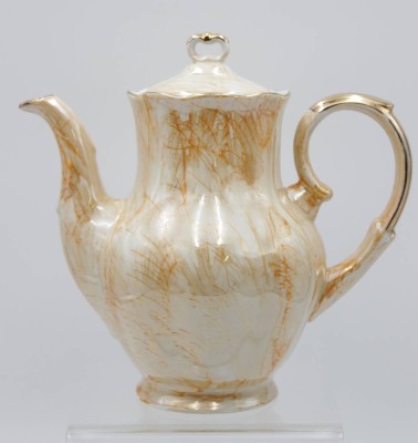 Auktion <br>Kaffeekanne, Polen, Henkel gerissen, ca. H-20cm. [1]
