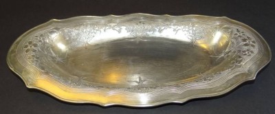 Auktion 344<br>gr. ovale Schale, versilbert 