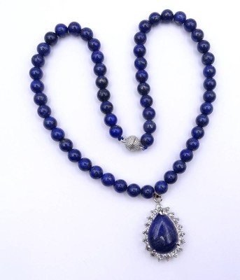 Auktion 370<br>Lapislazuli Collier mit Anhänger, Silberfarbener Magnetverschluss, L. 47cm, 70g. [1]