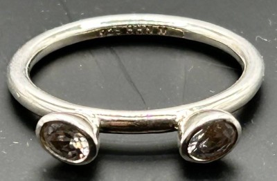 Auktion 370<br>feiner Silberring-925- mit 2 klaren Steinen, RG 55,2,6 gr. [1]