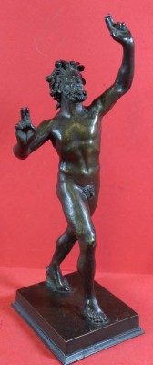 Auktion 345<br>Figur eines Faunes, wohl Hohlbronze?, H-21 cm [1]