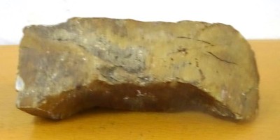 Auktion 345<br>Faustkeil -Mineral-Stein, 15x6 cm [1]