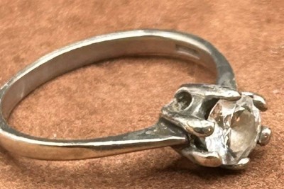 Auktion 373<br>Silberring-925- mit klaren Stein, RG 52, 1,7 gr, [1]