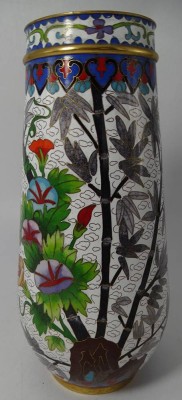 Auktion 345<br>gr. Cloisonne-Vase, China, H-26 cm [1]