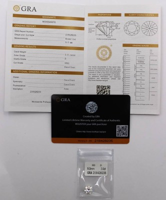 Auktion 347<br>Moissanit, 3,0ct, Rundschliff, anbei Zertifikat [1]