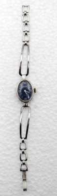 Auktion 347<br>Damen-Armbanduhr, Glashütte, Handaufzug, Werk läuft, ca. 2,4 x 1,8cm. [1]