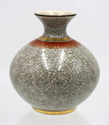 Auktion 348<br>bauchige Vase,Royal Copenhagen, Craquelée, ca. H-10cm. [1]