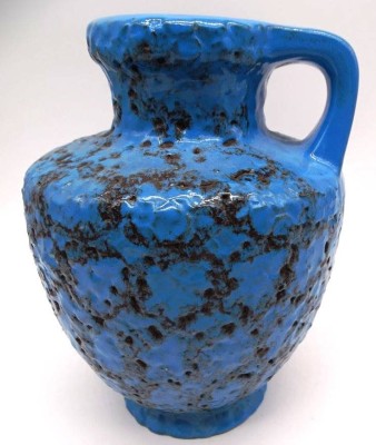 Auktion 348<br>gr. Lava Henkelvase, blau 