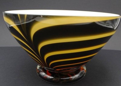 Auktion 348<br>Überfang-Schale, braun-gelb-rot, H-^13 cm, D-22 cm [1]