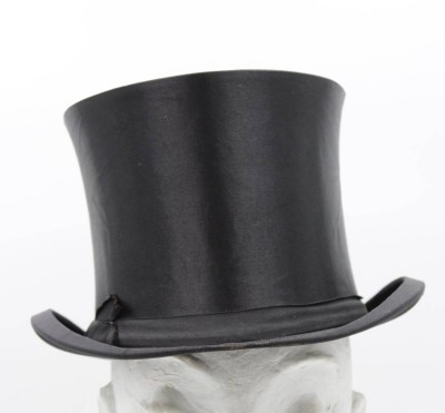 Auktion <br>antiker Chapeau-Claque, guter Zustand [1]