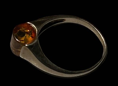 Auktion 348<br>Silberring-925- mit braunen Stein, RG 50, 2,6 gr. [1]