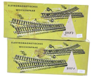 Auktion 358<br>2x Elektromagnetische Weichen, Märklin, H0, orig. Kartons [1]