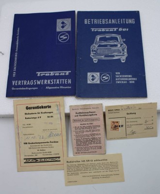Auktion 358<br>Papierkonvolut, Trabant 601, Anleitung, Papiere, 1973 [1]
