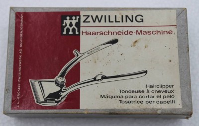 Auktion 348<br>Haartrimmer, älter, orig. Karton [1]