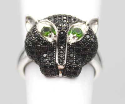 Auktion <br>925er Silber-Ring, Pantherkopf, schwarze u. grüne Steine, 6gr., RG 57 [1]
