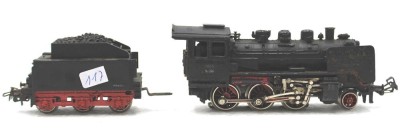 Auktion 348<br>Märklin-Dampflok mit Tender, H0, Nr. 3003, bespielte Erhaltung, Funktion nicht geprüft [1]