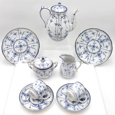 Auktion 351<br>Kaffeeservice für 2 Personen, Hüttensteinnach, Strohblume, Kanne H-20cm Tassen H-6cm [1]