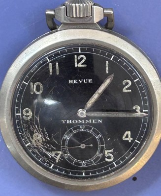 Auktion 368<br>gr. mechan. Beobachteruhr, militärisch, 2.WK  