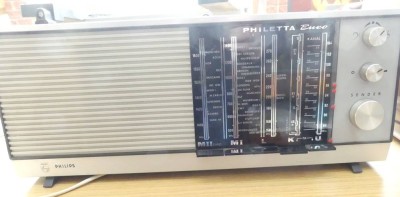 Auktion 348<br>kleines Radio 
