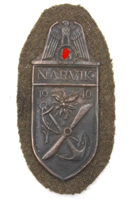 Auktion <br>Narvik-Ärmelschild, wohl Sammleranfertigung [1]