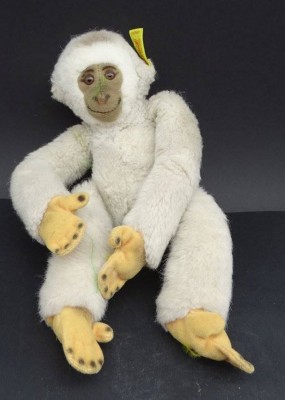 Auktion <br>gr. Steiff Affe, K+F, H-25 cm [1]