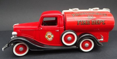 Auktion <br>Feuerwehrwagen von 