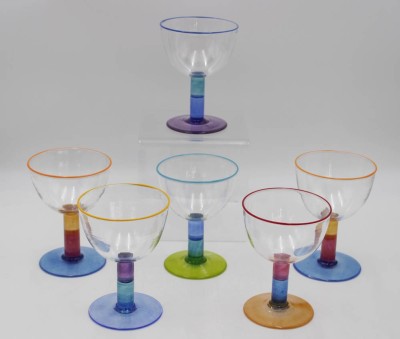 Auktion <br>6x Eischalen, Entw. Anja Kjaer u. Darryle Hinz, gefärbtes Glas, je H-13,8cm D-10,5cm [1]