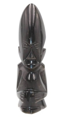 Auktion 349<br>Skulptur, wohl Obsidian, Südamerika, H-13cm [1]