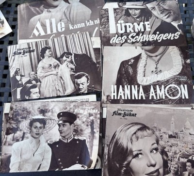 Auktion 349<br>ca. 40 frühe , hpts. deutsche Filmheftchen, Filmbühne etc, wohl alle Anfang 50-er Jahre, Läsuren etc. [1]